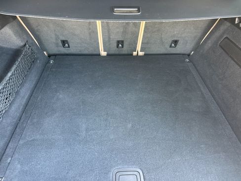 Certified 2023 Porsche Cayenne AWD/4WD image 16
