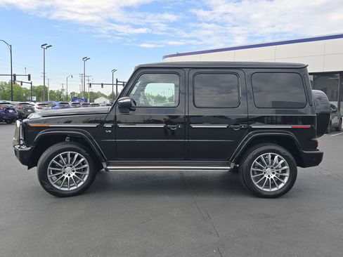 Used 2023 Mercedes-Benz G 550 image 4