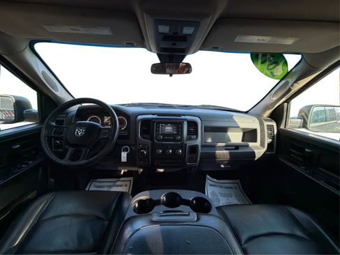 Used 2019 RAM 1500 Express w/ Express Value Package image 23