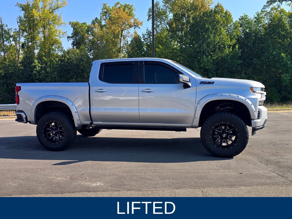 Used 2019 Chevrolet Silverado 1500 RST w/ All-Star Edition AWD/4WD image 2