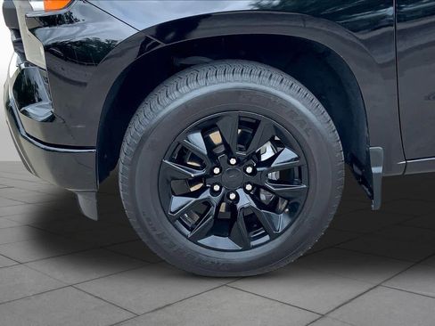Used 2022 Chevrolet Silverado 1500 Custom image 11
