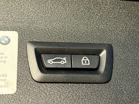 Used 2018 BMW X1 xDrive28i w/ Convenience Package image 13