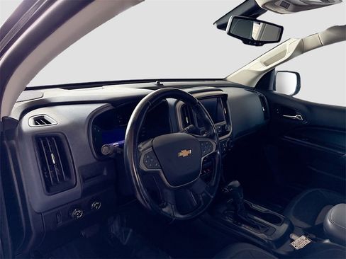 Used 2021 Chevrolet Colorado Z71 image 9