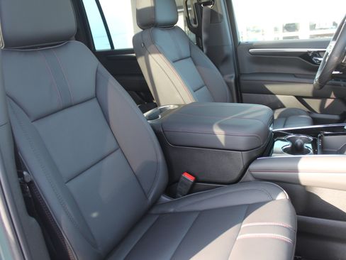 New 2026 Chevrolet Suburban RST w/ Advanced Technology Package image 15