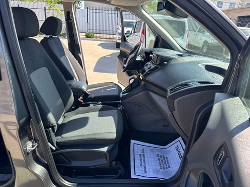 Used 2021 Ford Transit Connect XL image 40