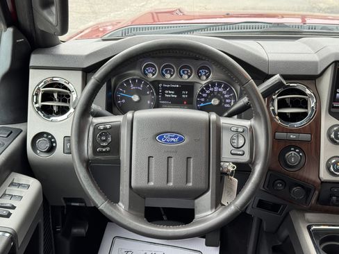 Used 2015 Ford F250 Lariat w/ Lariat Ultimate Package AWD/4WD image 10