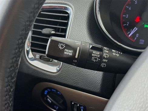 Used 2016 Dodge Durango SXT w/ Blacktop Package image 3