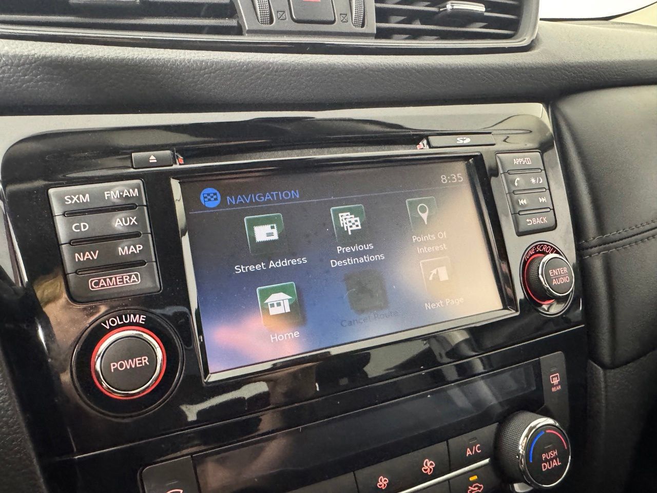 Used 2017 Nissan Rogue SL FWD image 18