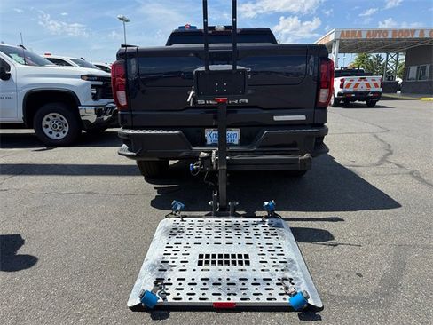 Used 2022 GMC Sierra 1500 Elevation image 12