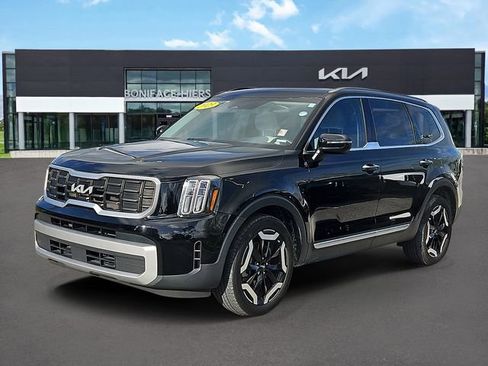 Certified 2023 Kia Telluride S AWD/4WD image 2