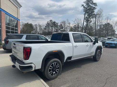Used 2023 GMC Sierra 2500 AT4 w/ AT4 Preferred Package image 5