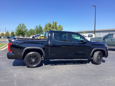 Used 2022 Toyota Tundra SR5 image 6