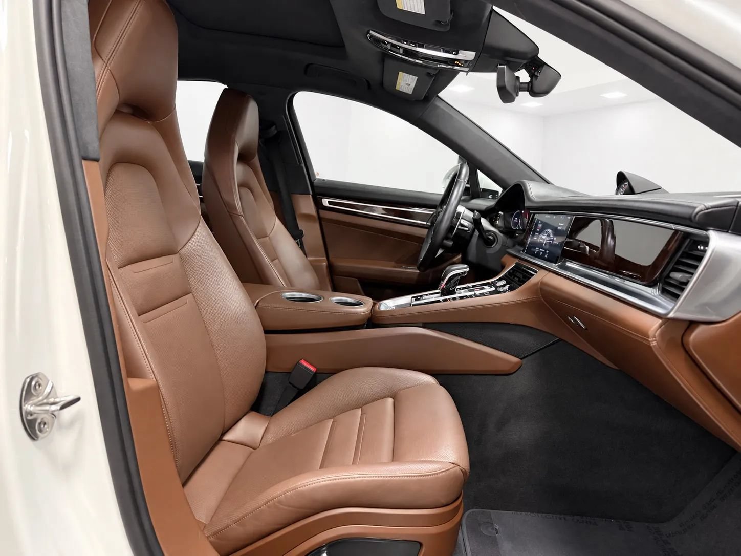 Used 2018 Porsche Panamera Turbo AWD/4WD image 27
