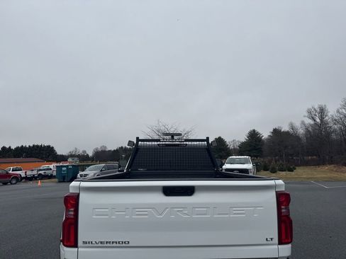 Used 2024 Chevrolet Silverado 3500 LT w/ Convenience Package image 5