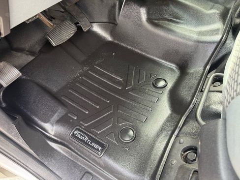 Used 2012 Ford F250 XL w/ XL Value Pkg image 26