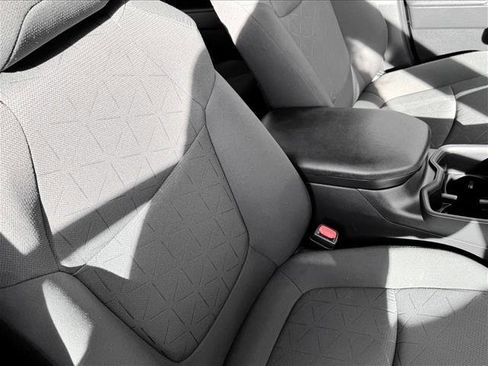 Certified 2025 Toyota RAV4 XLE image 18