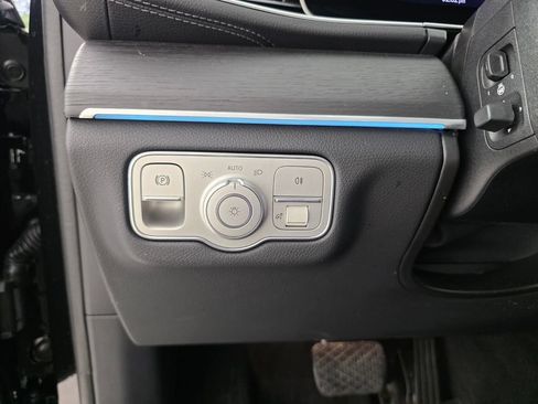 Certified 2024 Mercedes-Benz GLS 450 4MATIC image 26