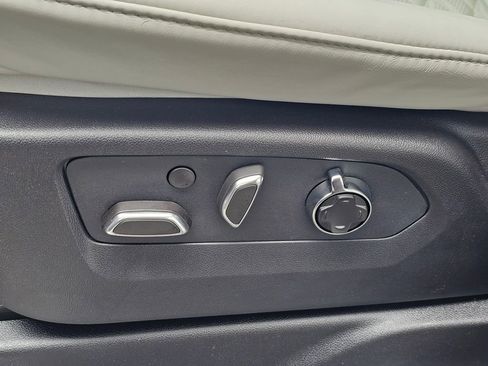 New 2026 Cadillac Escalade ESV Platinum Sport image 25