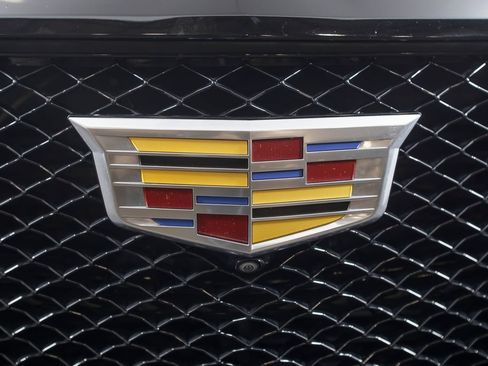 Used 2022 Cadillac Escalade Sport Platinum w/ Heavy-Duty Trailer Package AWD/4WD image 26