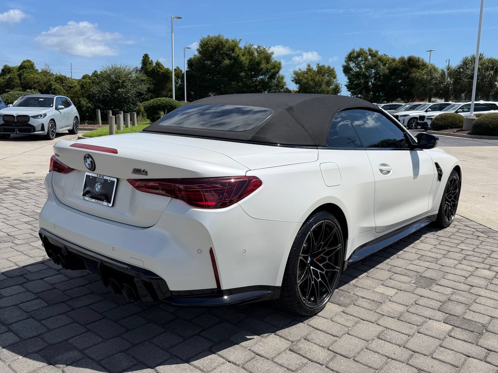 Used 2025 BMW M4 xDrive Competition AWD/4WD image 9