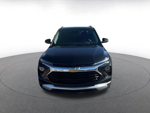 Used 2025 Chevrolet TrailBlazer LT image 4