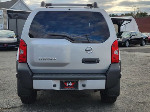 Used 2011 Nissan Xterra S w/ Protection Pkg image 7