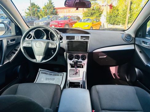 Used 2010 MAZDA MAZDA3 i Touring image 10