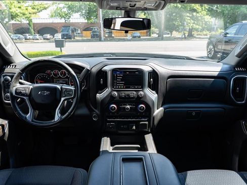 Used 2020 Chevrolet Silverado 1500 RST AWD/4WD image 8