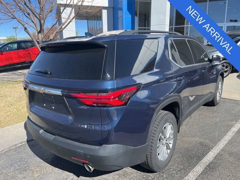Used 2023 Chevrolet Traverse LT image 4