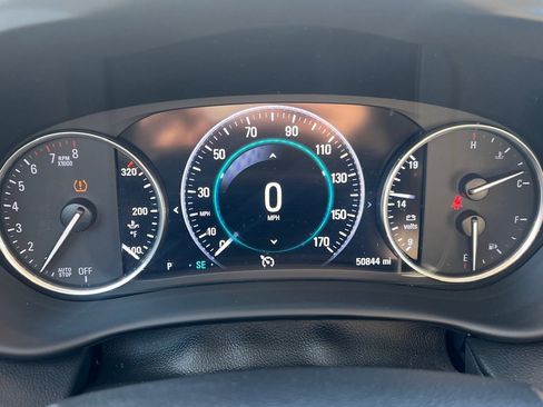 Used 2020 Buick Envision Premium w/ LPO, Active Package image 5