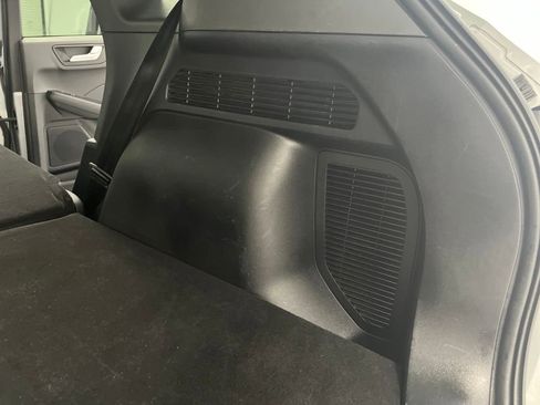 Used 2024 Ford Escape ST-Line image 33