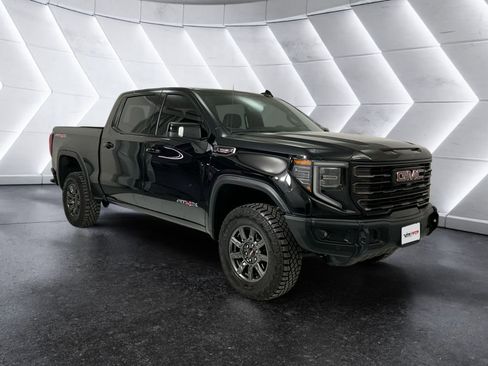 Used 2026 GMC Sierra 1500 AT4X image 1