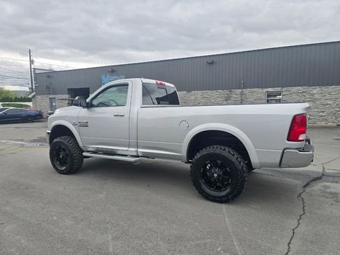 Used 2016 RAM 3500 SLT AWD/4WD image 4