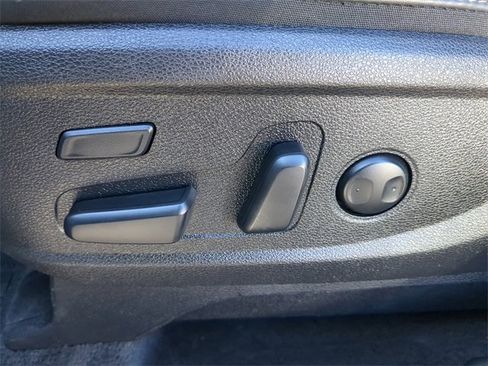 Used 2022 Kia Telluride SX w/ SX Prestige Package image 23