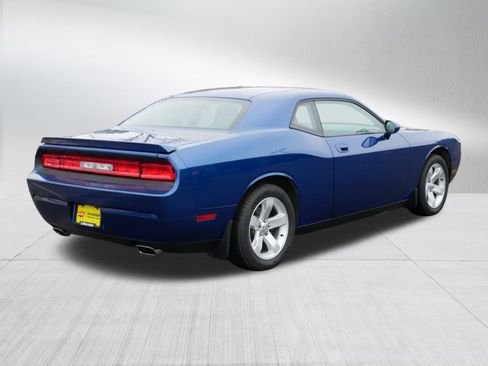 Used 2010 Dodge Challenger R/T image 7