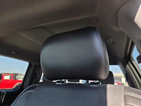 Used 2016 Ford F150 Lariat w/ Equipment Group 501A Mid image 23