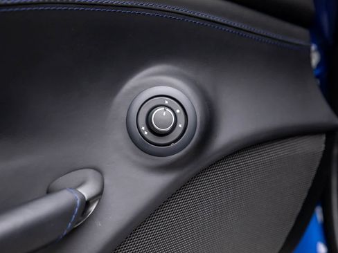 Used 2018 Ferrari 488 GTB image 23