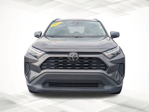 Used 2023 Toyota RAV4 XLE image 9