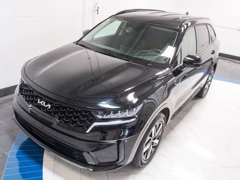 Used 2023 Kia Sorento S FWD image 36