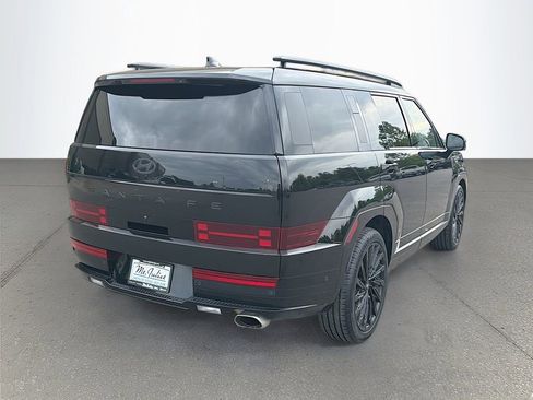 Used 2025 Hyundai Santa Fe Calligraphy FWD image 4