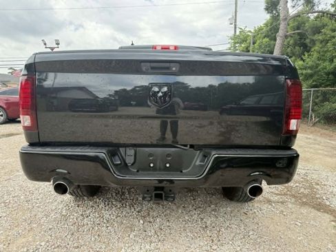 Used 2017 RAM 1500 Sport RWD image 6