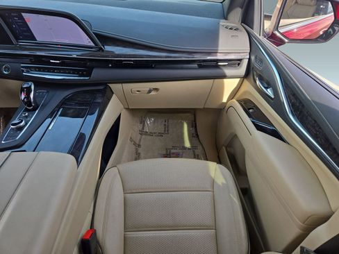 Used 2021 Cadillac Escalade ESV Premium Luxury w/ Performance Package image 29