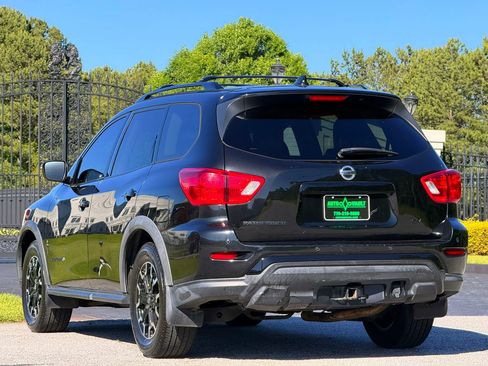 Used 2019 Nissan Pathfinder SV w/ Rock Creek Edition FWD image 9