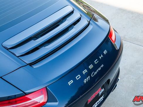 Used 2015 Porsche 911 Carrera image 27
