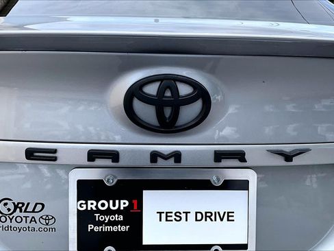 Certified 2022 Toyota Camry XSE FWD image 31