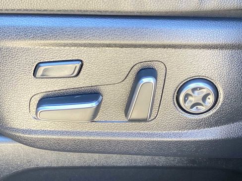 Used 2023 Hyundai Palisade Limited image 21