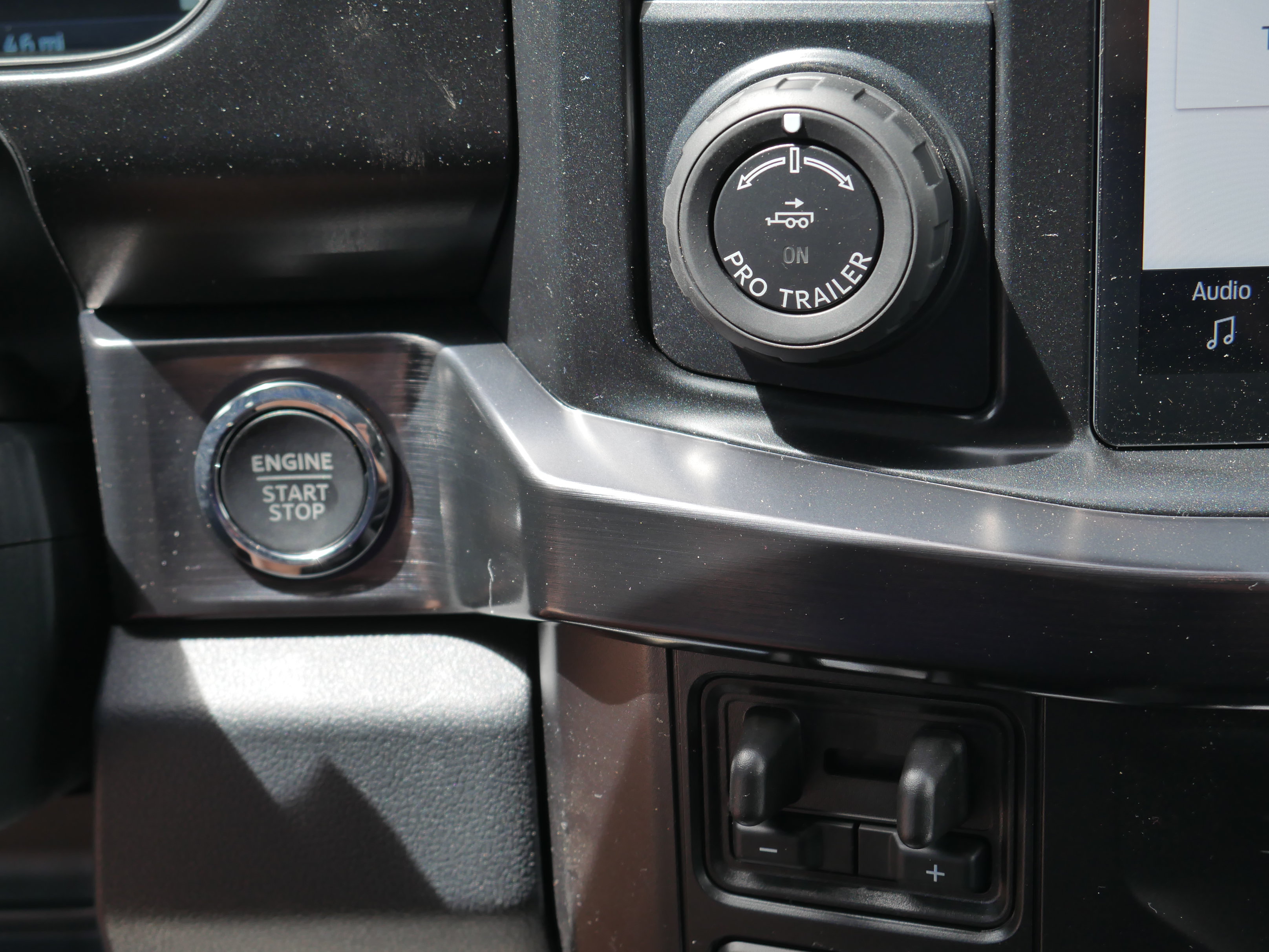 New 2026 Ford F350 Lariat w/ Lariat Ultimate Package AWD/4WD image 10