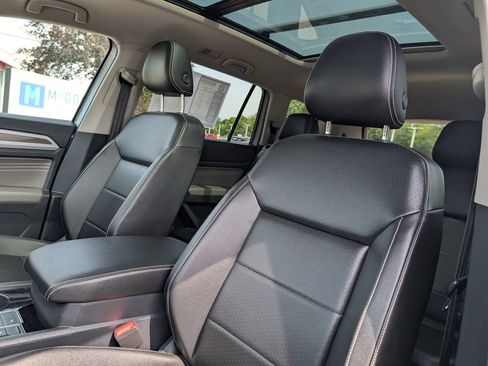 Used 2022 Volkswagen Atlas SEL AWD/4WD image 21