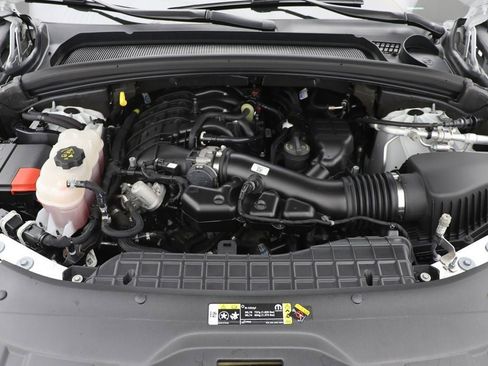 Used 2023 Jeep Grand Cherokee L Limited w/ Luxury Tech Group II image 29