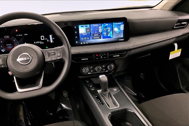 New 2027 Nissan Kicks S FWD image 8
